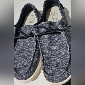 Women's Hey Dude Size 10